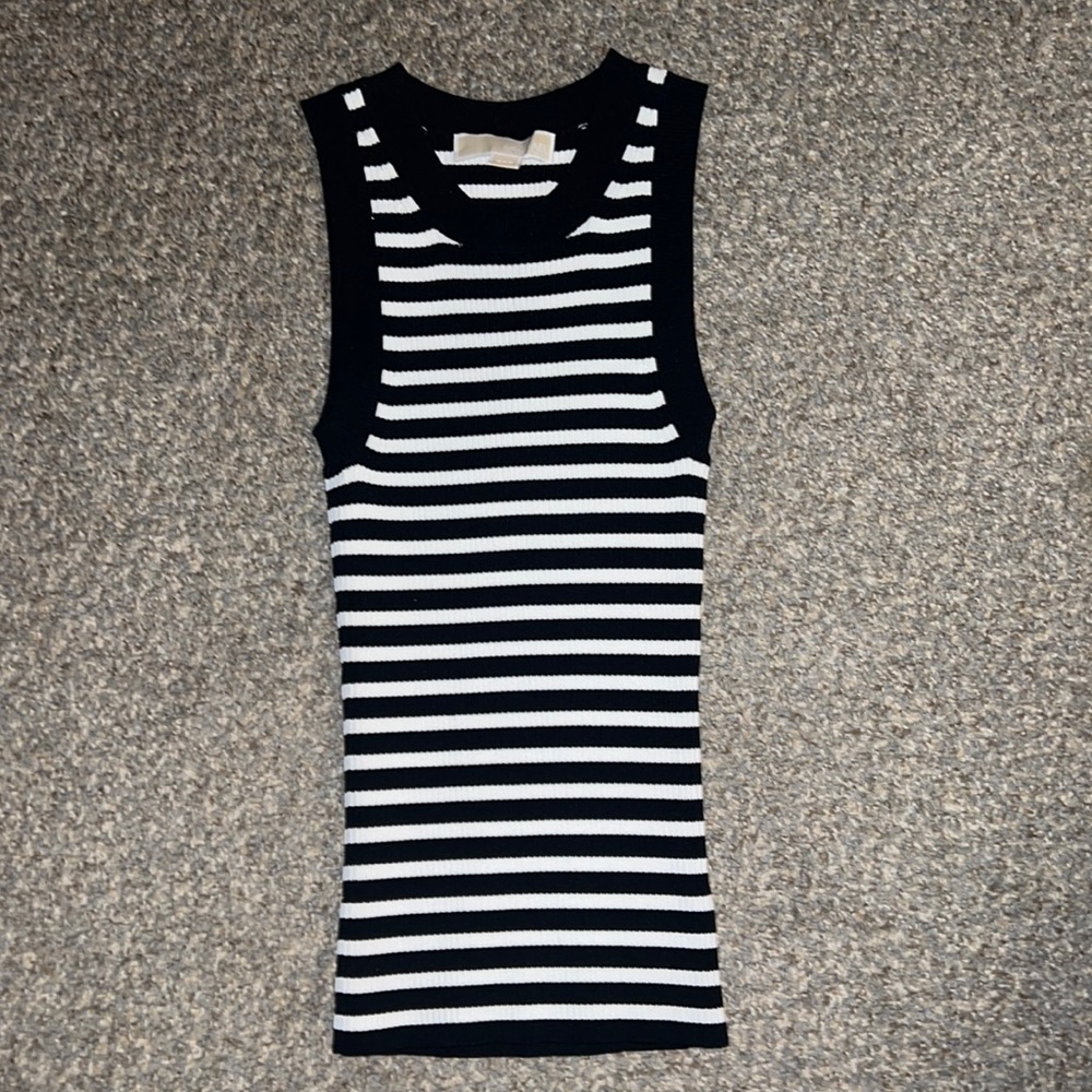 Michael Kors top. XXS